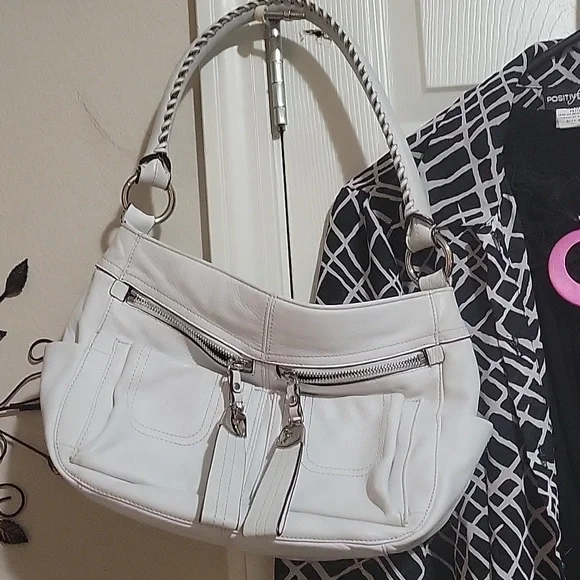 Dress,  cover up (8), purse, and new  ear-rings . Reduced from 25 to $14.00 - Picture 3 of 17